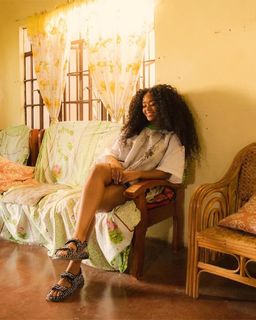 H.E.R. feet photo 17