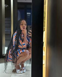 H.E.R. feet photo 18