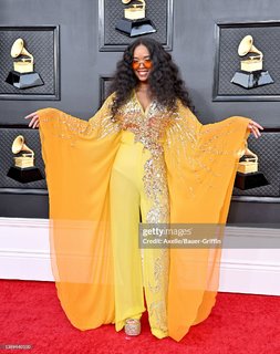H.E.R. feet photo 12