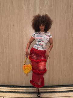 H.E.R. feet photo 4
