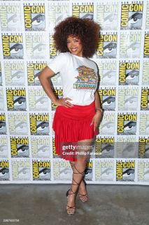 H.E.R. feet photo 6