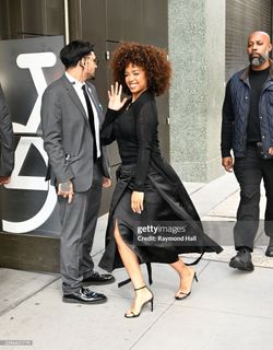 H.E.R. feet photo 9