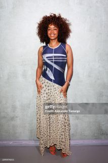 H.E.R. feet photo 6