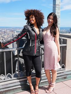 H.E.R. feet photo 2