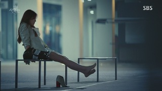 Ha Ji-Won feet photo 5
