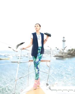 Ha Ji-Won feet photo 9