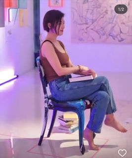 Ha Ji-Won feet photo 11