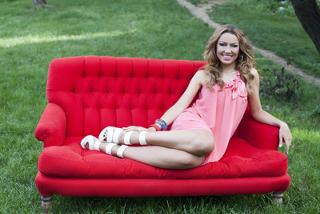 Hadise feet photo thumbnail