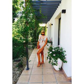 Hadise feet photo thumbnail