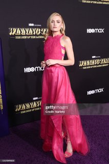 Hadley Robinson feet photo 13