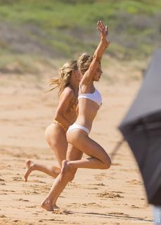 Hadley Robinson feet photo 2