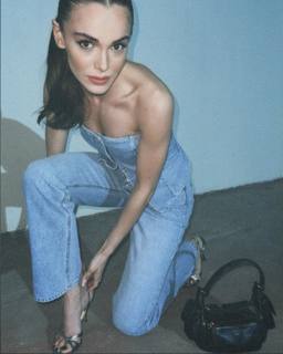 Hafsanur Sancaktutan feet photo thumbnail