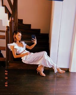 Hafsanur Sancaktutan feet photo thumbnail