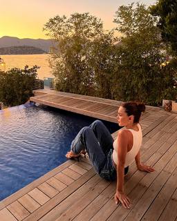 Hafsanur Sancaktutan feet photo thumbnail