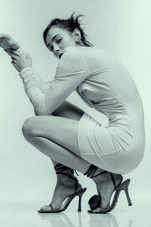 Hafsanur Sancaktutan feet photo thumbnail