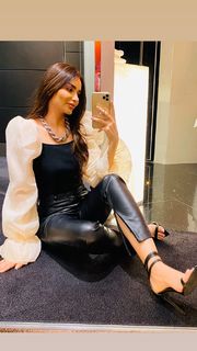 Haifa Hassony feet photo 8