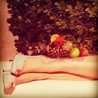 Haifa Wehbe feet photo thumbnail