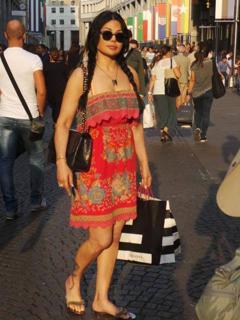 Haifa Wehbe feet photo thumbnail