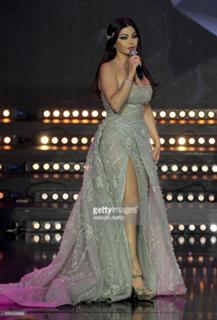 Haifa Wehbe feet photo thumbnail