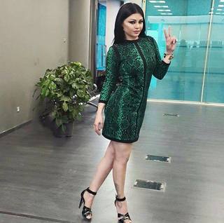 Haifa Wehbe feet photo thumbnail