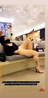 Haifa Wehbe feet photo thumbnail