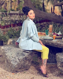 Haifa Wehbe feet photo thumbnail