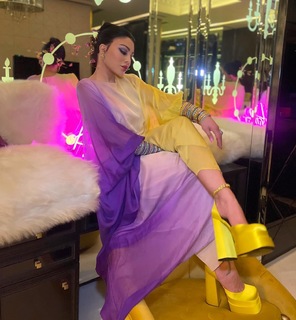 Haifa Wehbe feet photo thumbnail