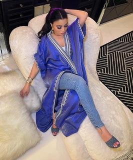 Haifa Wehbe feet photo thumbnail