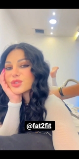 Haifa Wehbe feet photo thumbnail