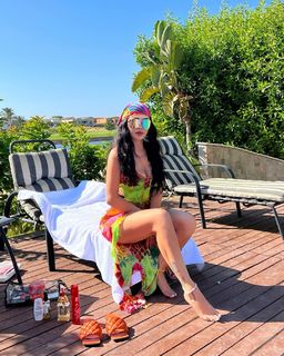 Haifa Wehbe feet photo thumbnail