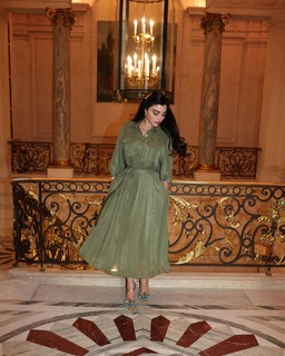 Haifa Wehbe feet photo thumbnail