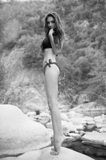 Hailee Keanna Lautenbach feet photo 5