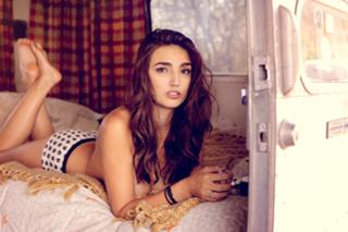 Hailee Keanna Lautenbach feet photo 19