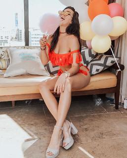 Hailee Keanna Lautenbach feet photo 16