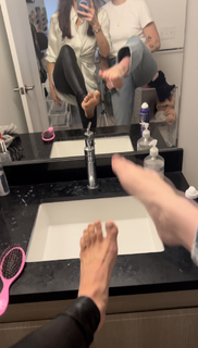 Hailee Keanna Lautenbach feet photo 14