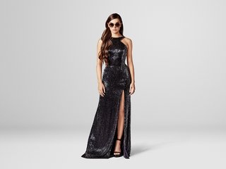 Hailee Steinfeld feet photo thumbnail