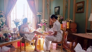 Hailee Steinfeld feet photo thumbnail