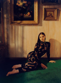 Hailee Steinfeld feet photo thumbnail