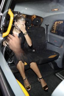 Hailey Bieber feet photo thumbnail