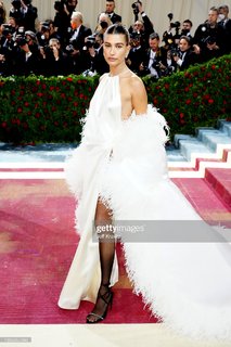 Hailey Bieber feet photo thumbnail