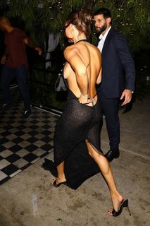 Hailey Bieber feet photo thumbnail