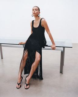 Hailey Bieber feet photo 14