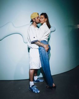 Hailey Bieber feet photo 11