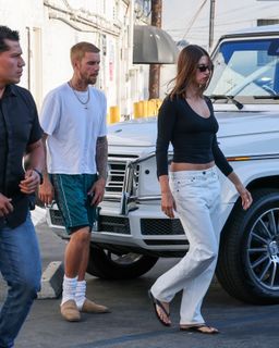 Hailey Bieber feet photo 20