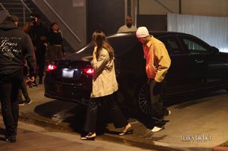 Hailey Bieber feet photo 13