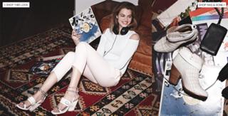 Hailey Clauson feet photo thumbnail