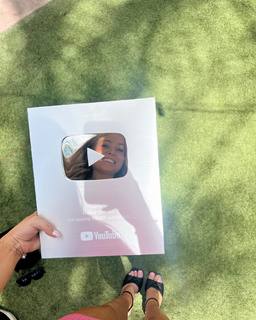 Hailey Rae Ostrom feet photo 4