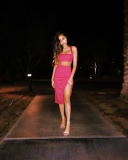 Hailey Sani feet photo 20