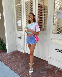 Hailey Sani feet photo 10