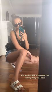 Hailey Sani feet photo 12